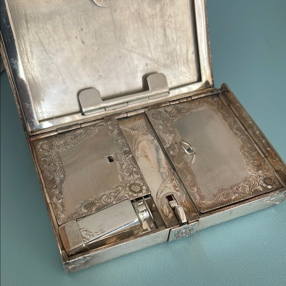 Roma Solid Sterling Silver Compact Case With Orna… - image 4